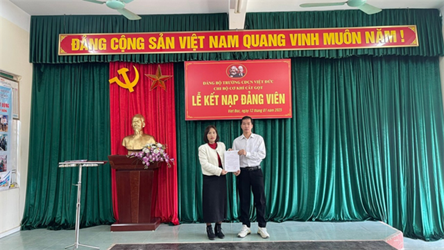 Lễ kết nạp Đảng viên trong học sinh sinh viên